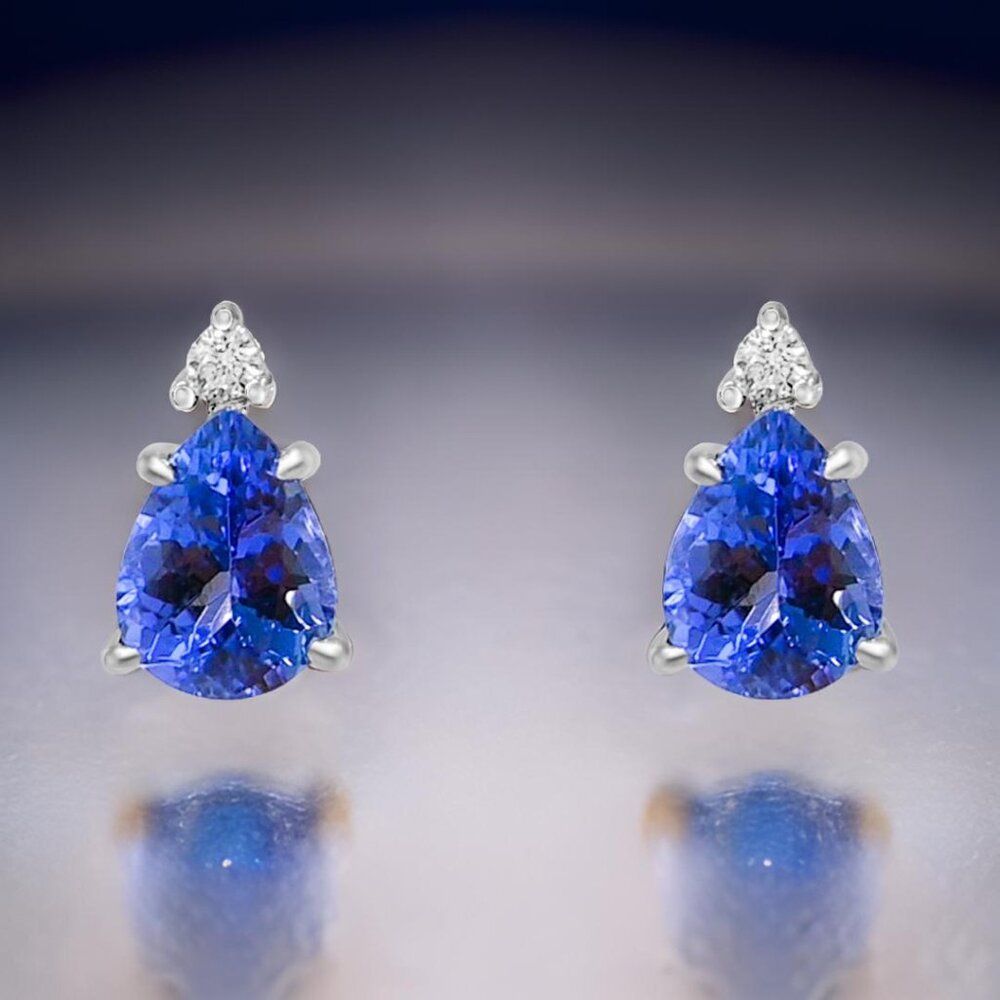 BRAND NEW  Natural Tanzanite 925 Sterling Silver Studs Women Earring